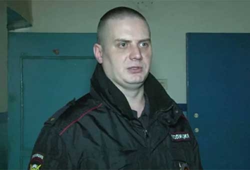 Владимир Колокольцев представил к государственной награде участкового уполномоченного полиции из Архангельской области, который спас двух женщин из горящего дома